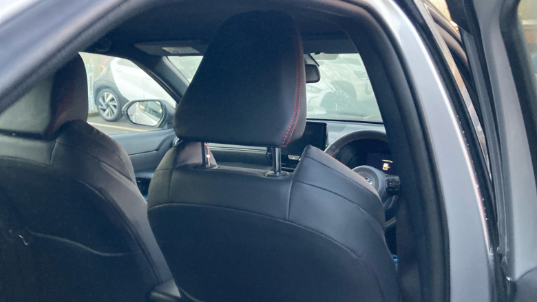 Toyota Yaris Cross 1.5 Hybrid GR Sport 5dr CVT Hybrid Estate